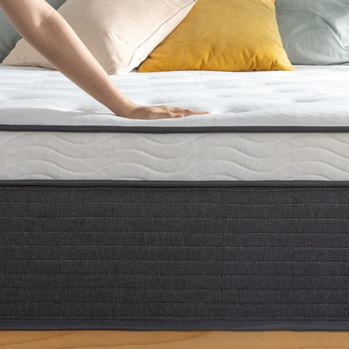 Zinus 13'' Medium Mattress & Reviews Wayfair